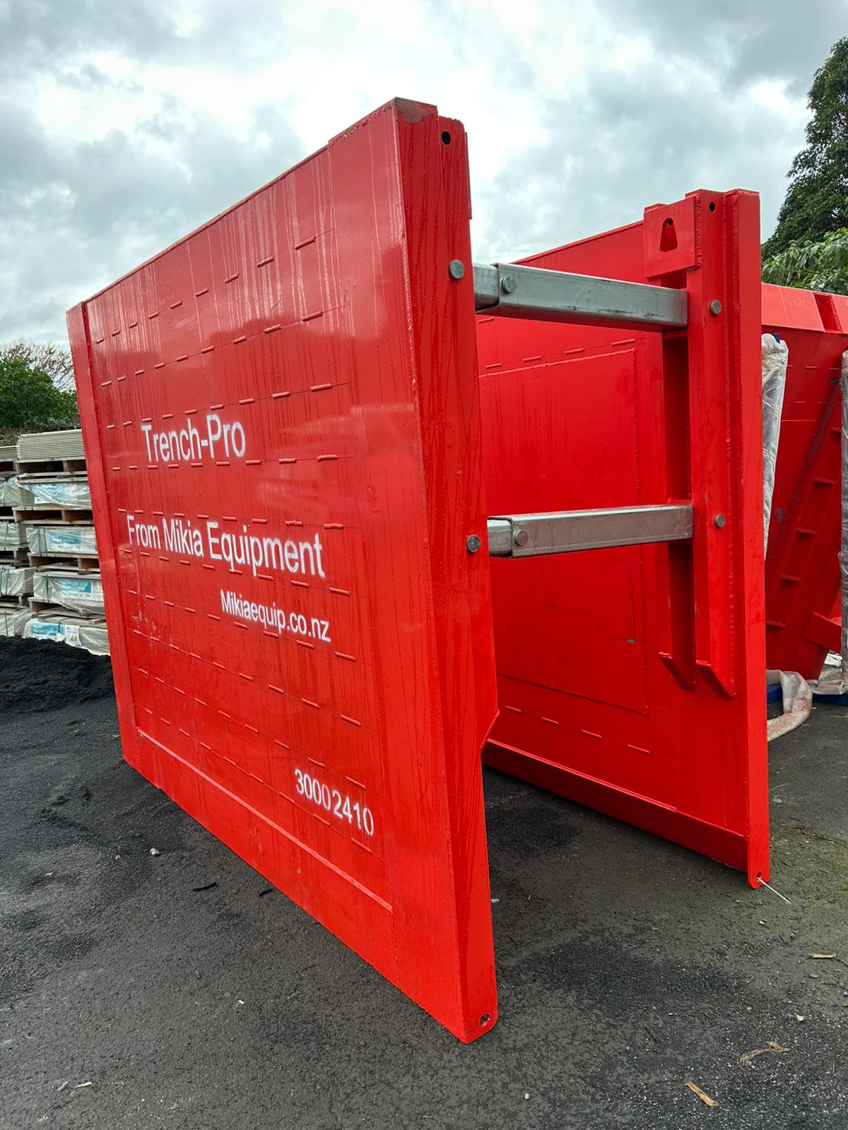 24090385-ad8d-45fc-a673-3343c19d1ffa